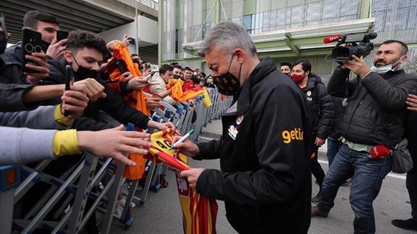 Galatasaray'da 4 kadro dışı birden! Kafile Göztepe'de Arda Turan Fatih Terim'le yemekte...