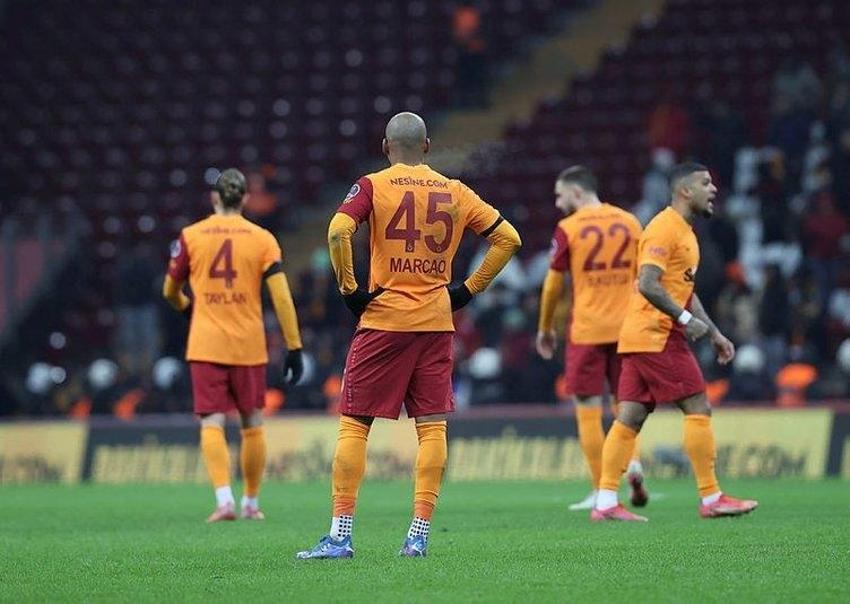 Fatih Terim büyük umutlarla transfer etti Torrent hesabını kesti! Galatasaray'da ayrılık...