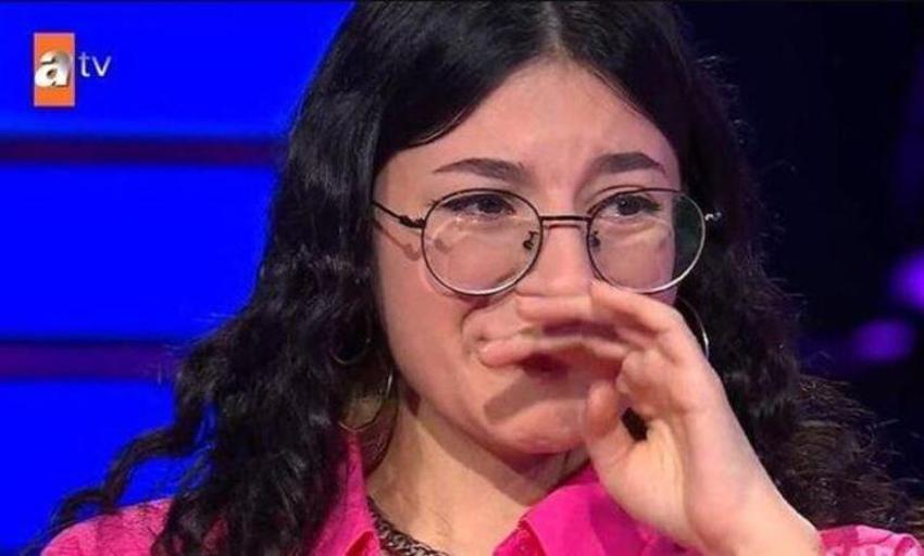 Kim Milyoner Olmak İster yarışmasında şaşırtan durum! Bir anda ağlamaya başladı!