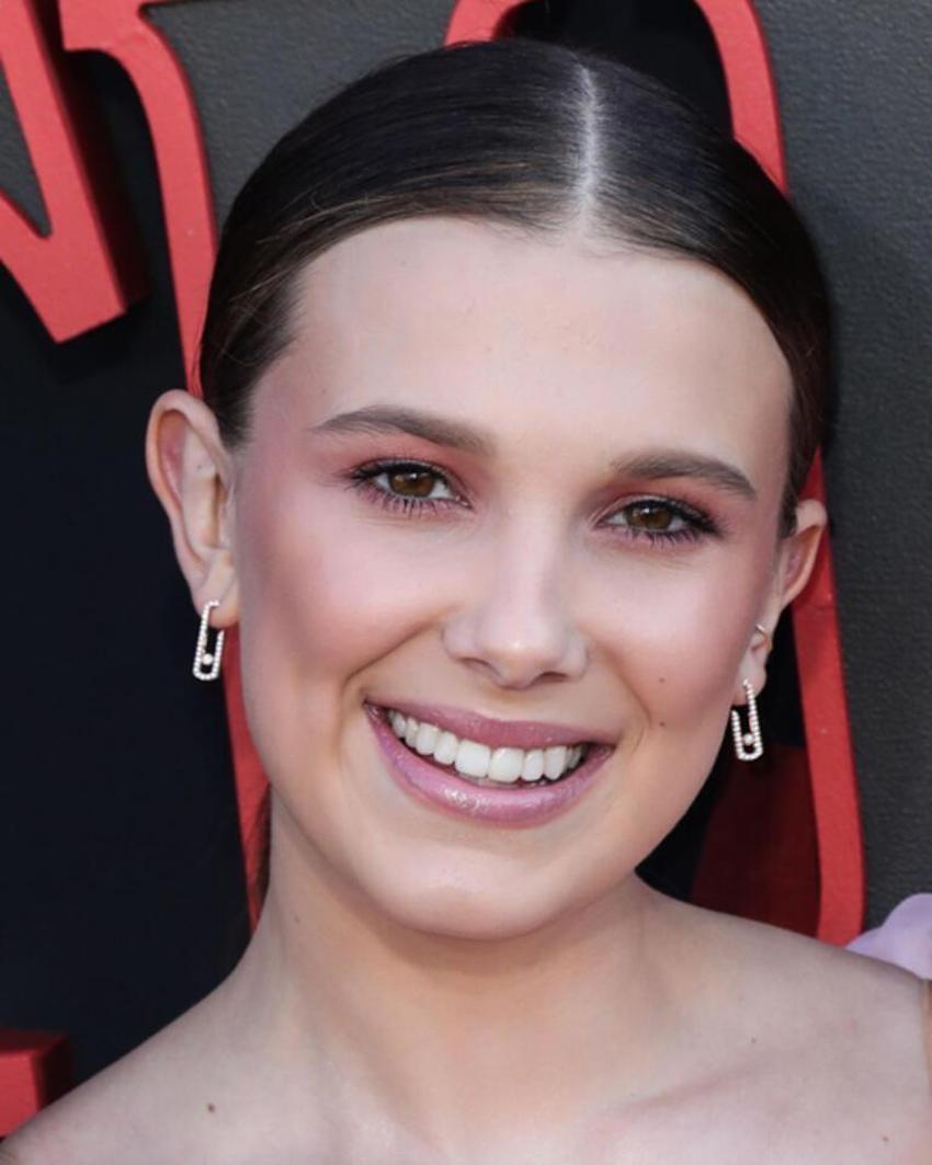 TV ve sinema dünyasının paylaşılamayan çocuk oyuncusu Millie Bobby Brown artık 18 yaşında! Paraya 'para' demiyor...