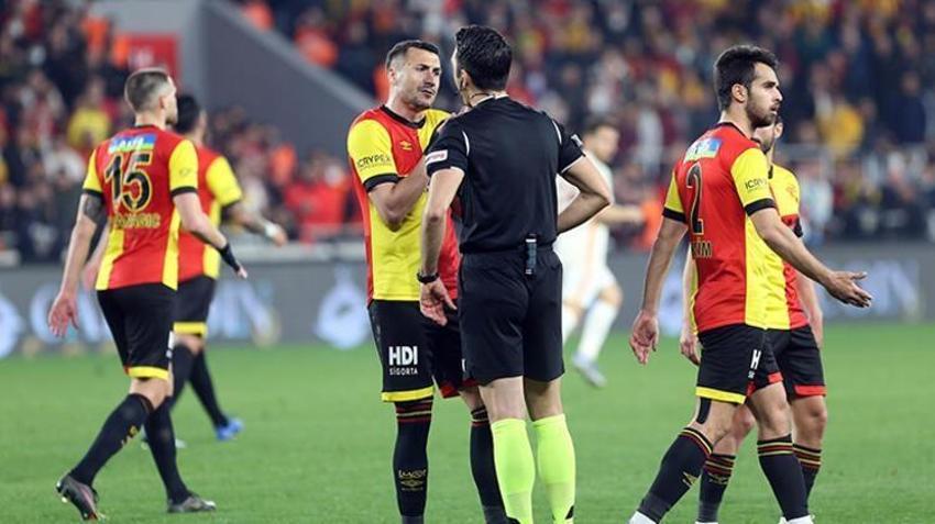 4 penaltı çaldı Süper Lig tarihine geçti! Gomis - Ndiaye düellosu...