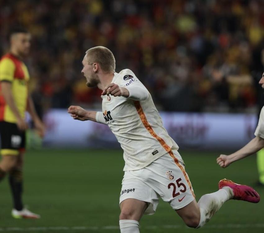 Fatih Terim'in 2 prensine Tümer Metin'den yaylım ateşi! 'Antrenmanda bile...'