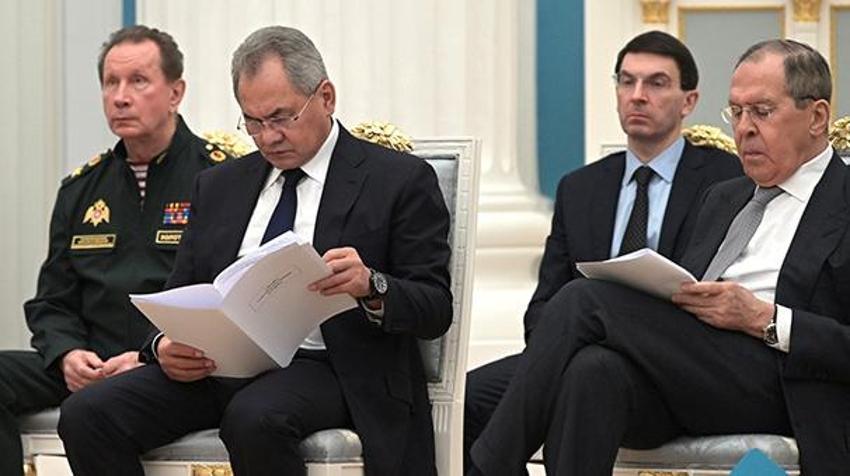 Ukrayna-Rusya krizinde son dakika gelişmesi! Resmen ilan etti, Putin kararı imzaladı, dünya alarma geçti...