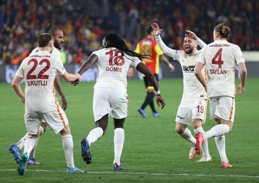 Biri toplantıda dalga geçti diğeri Göztepe deplasmanına gelmedi! Torrent 3 yıldızın hesabını kesti