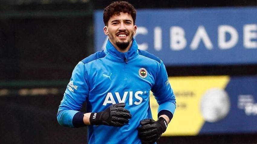 Camia Ferdi Kadıoğlu'nu takip ederken... Fenerbahçe'de sürpriz ayrılık ülkesine geri dönüyor