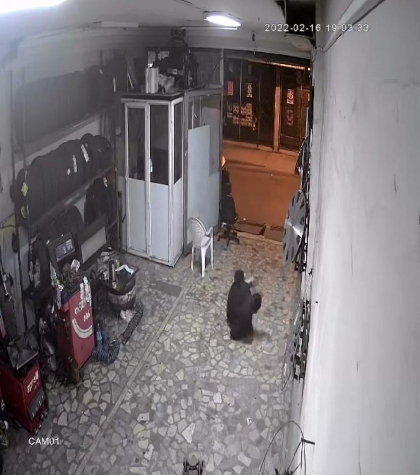 'O Ses Türkiye' yarışmacısına silahlı saldırı! Sürünerek girdiği dükkanda yardım bekledi