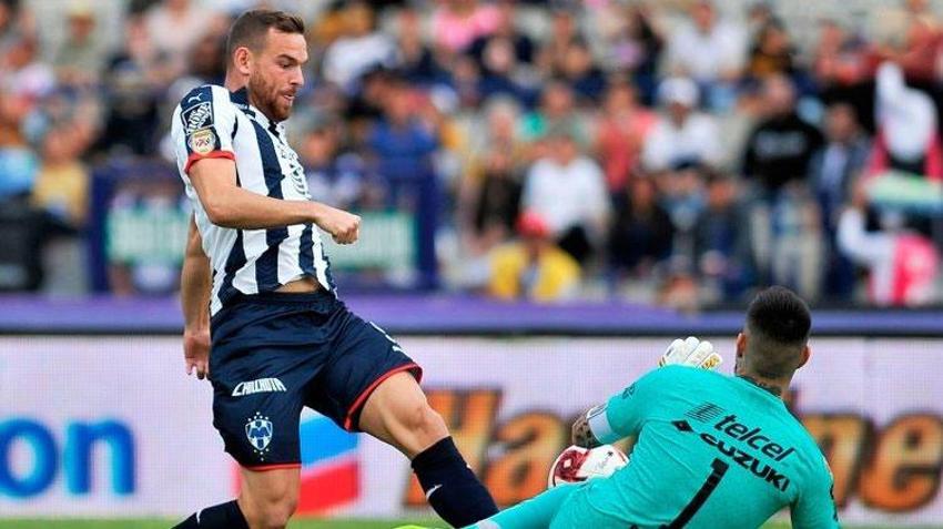 Burak Elmas'tan camiayı çileden çıkaracak transfer hamlesi! Aziz Yıldırım müzmin sakatını getiriyor...