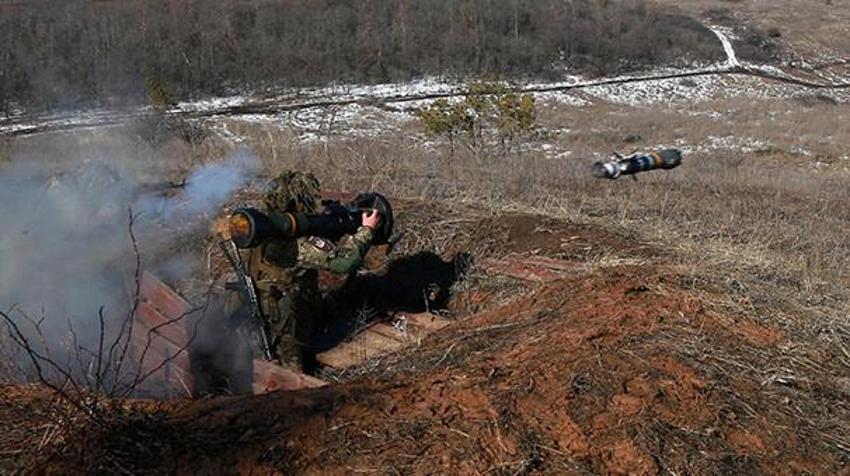 Ukrayna - Rusya krizinde son dakika gelişmesi! Artık an meselesi, bayraklar indirildi! Resmen harekete geçildi, savaş...