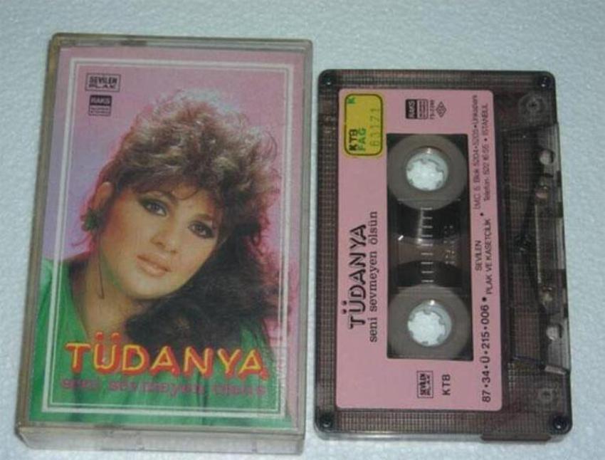 Gırtlak kanserine yakalanan Tüdanya'nın yardımına Haluk Levent koştu!
