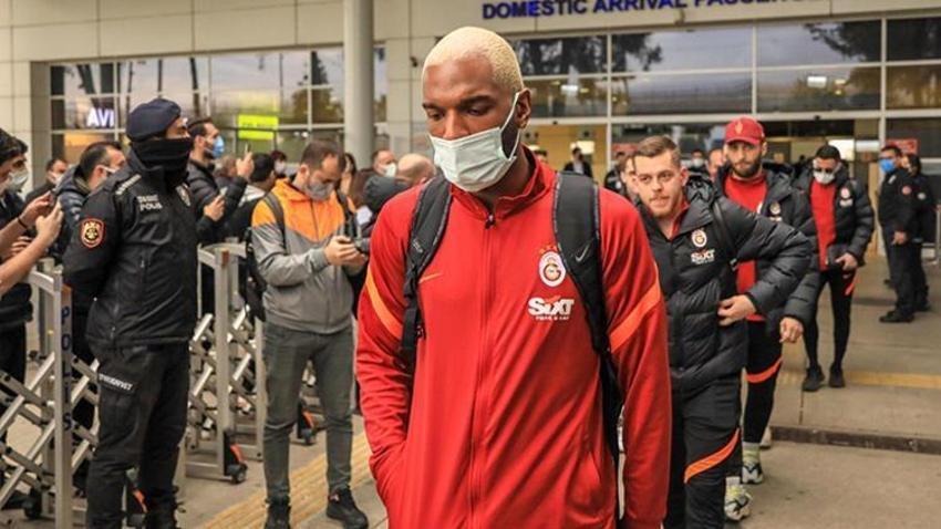 Galatasaray'da bileti kesilen isimler belli oldu! 7 isim için ayrılık kararı!
