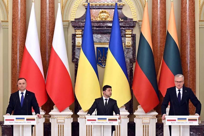 Rus helikopterleri Kiev'e girdi! 74 askeri tesis imha edildi, 114 Ukrayna askeri teslim oldu çok sayıda ölü var...