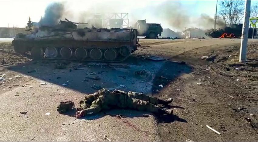 Rus helikopterleri Kiev'e girdi! 74 askeri tesis imha edildi, 114 Ukrayna askeri teslim oldu çok sayıda ölü var...