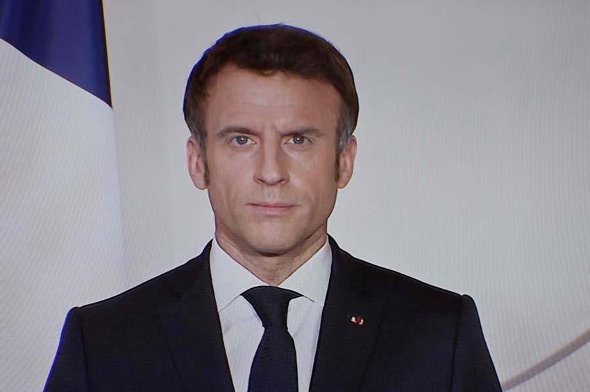 Rus helikopterleri Kiev'e girdi! 74 askeri tesis imha edildi, 114 Ukrayna askeri teslim oldu çok sayıda ölü var...