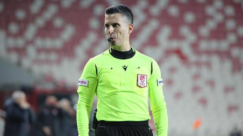 Sivasspor-Beşiktaş maçında damga vurdu! Resmen yıktı geçti, yıllar sonra ilk kez oluyor! Hakemin VAR kararı sonrası...