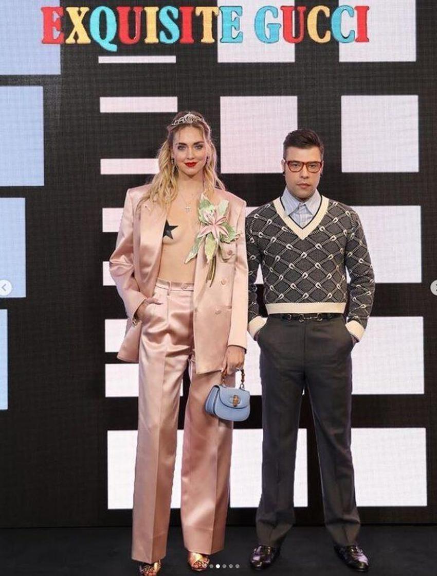 Chiara Ferragni etkinliğe sadece ceketle katıldı! İçine bir şey giymeyince...