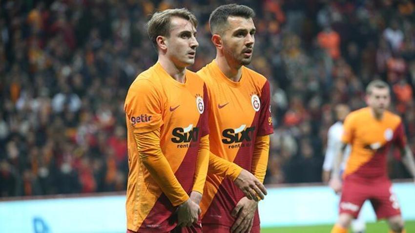 Galatasaray-Rizespor maçına damga vurdu! Tarihe geçti, yine yaptı yapacağını! Domenec Torrent'ten flaş hamle! Hakemin kararı sonrası Mostafa Mohamed...