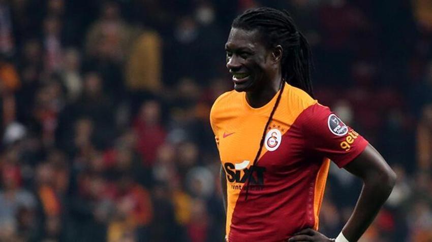 Eski takım arkadaşına saldırdı maçtan sonra sosyal medya paylaşımı olay yarattı!