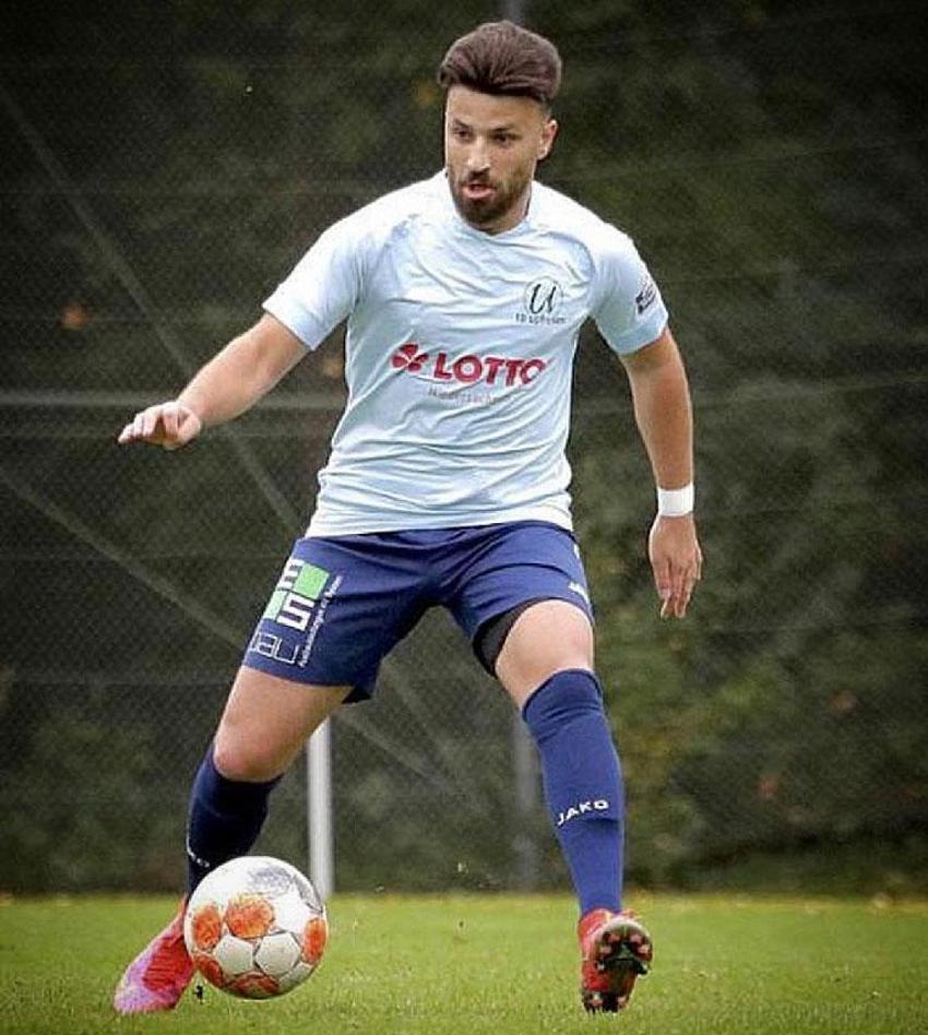 Transfer için Ukrayna'ya giden gurbetçi futbolcu, sığınakta mahsur kaldı! "Dışarıya çıkanı vuruyorlar"
