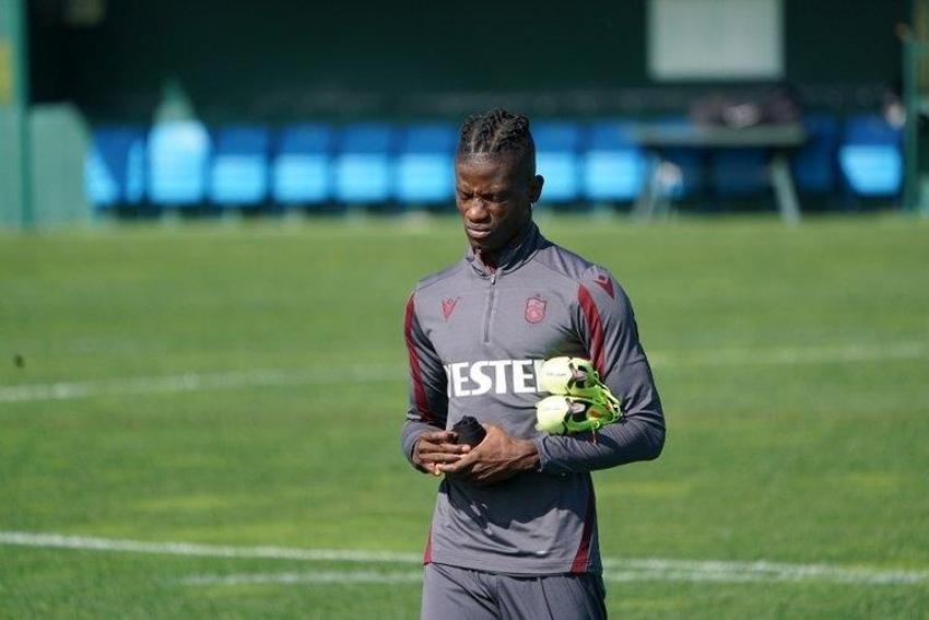 Beşiktaş'tan sürpriz transfer! Trabzonspor'da sözleşmesi feshedilen oyuncuya 500 bin euro...