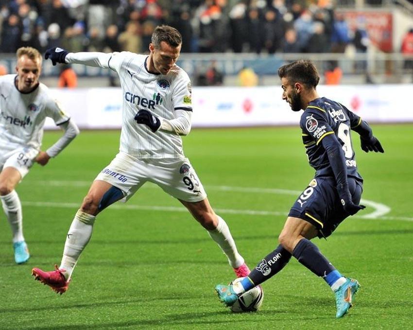 Önce yeni transfer TFF'ye bildirildi sonra Fenerbahçe Kasımpaşa'yı son dakika golüyle yendi