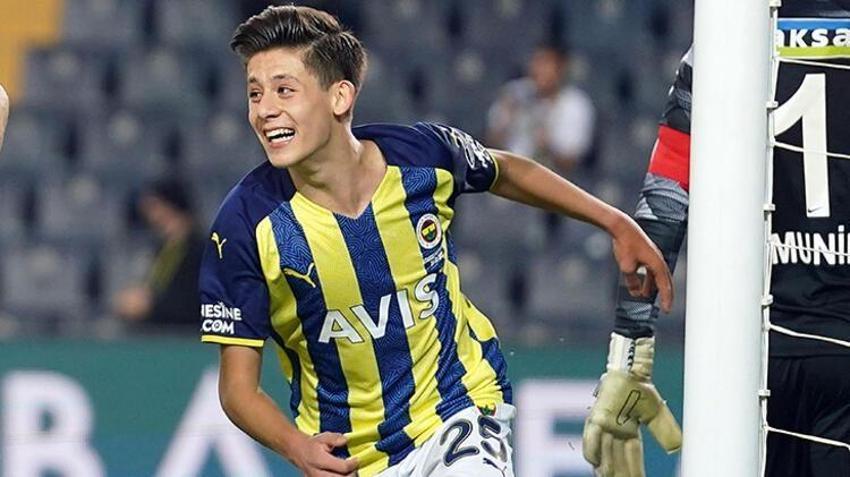 Önce yeni transfer TFF'ye bildirildi sonra Fenerbahçe Kasımpaşa'yı son dakika golüyle yendi