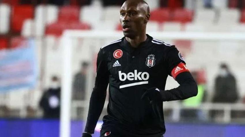 Beşiktaş'ta son dakika! 5 futbolcu Nevzat Demir'deki eşyalarını topladı