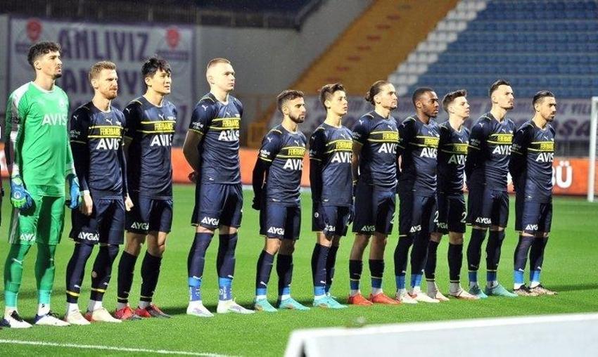 Yayın ihalesinde de yoktu maçlarda da... Ali Koç'un nerede olduğu ortaya çıktı yeni teknik direktörle prensip anlaşmasına varıldı