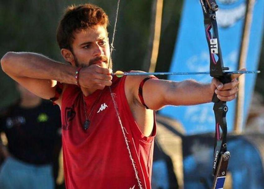 Survivor'da Batuhan ve Mert birbirine girdi! "Benim canımı sıkma"
