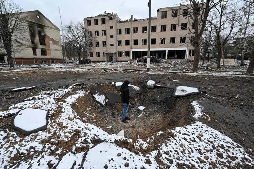 Rus televizyonu bunu gerçekten yaptı! 'Sayın seyirciler, Ukraynalılar kendi şehirlerine saldırı gerçekleştiriyor'