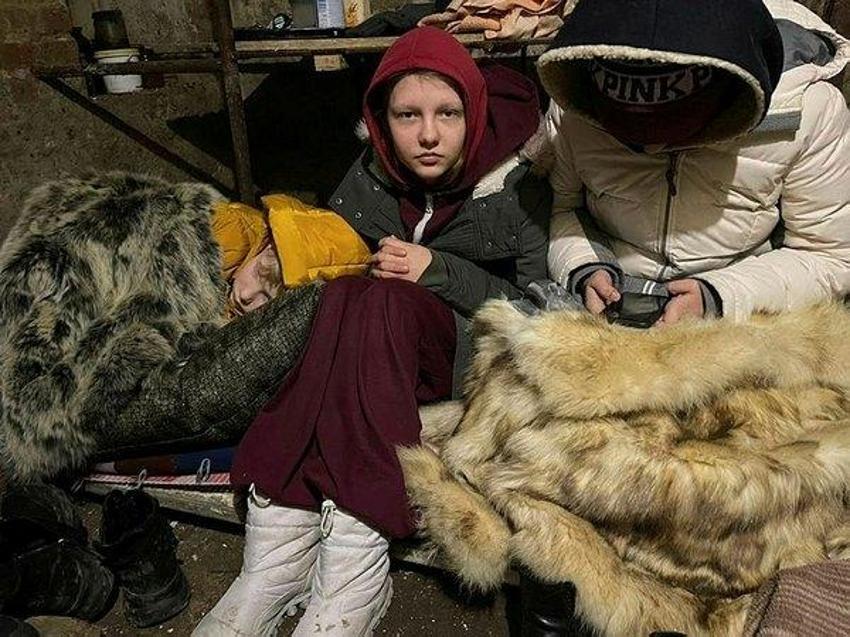 Ukrayna’da halk yer altına çekildi! İşte dünyanın konuştuğu görüntüler...