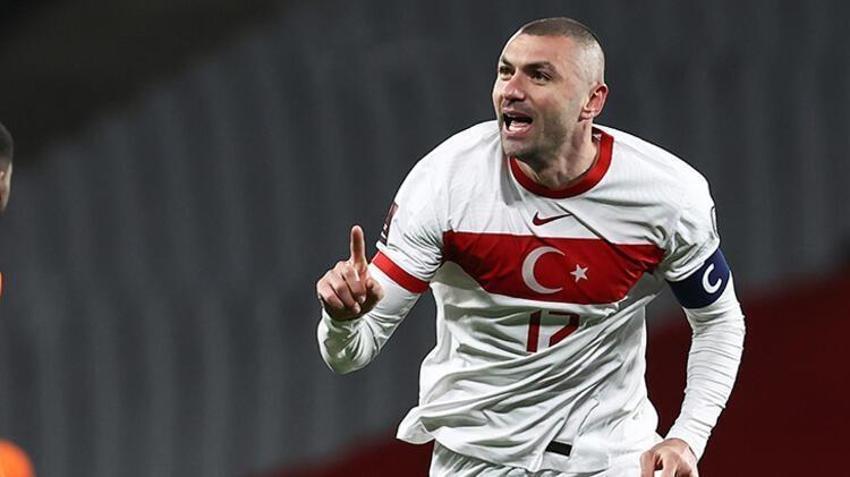Burak Yılmaz Süper Lig'e dönüyor! Tercihi İstanbul ekipleri...