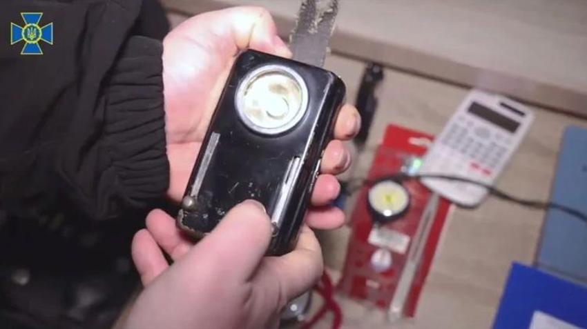 Teslim olan Rus askerlerinin çantasında ne var? Ukrayna dünyaya bu fotoğrafları servis etti