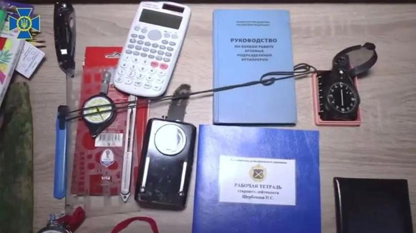 Teslim olan Rus askerlerinin çantasında ne var? Ukrayna dünyaya bu fotoğrafları servis etti
