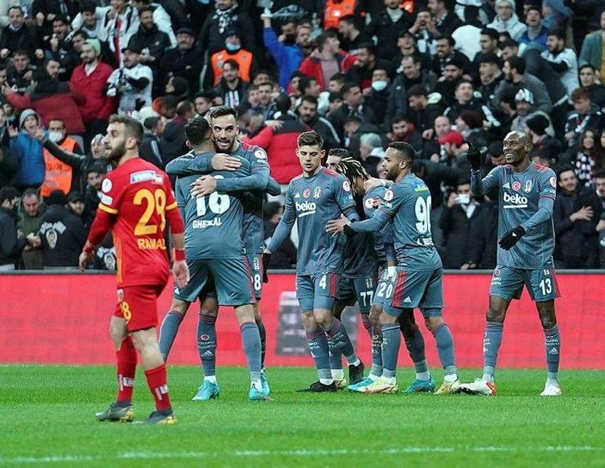 Ahmet Nur Çebi'nin Önder Karaveli planı ortaya çıktı! Herkes sezon sonu gidecek diye beklerken...