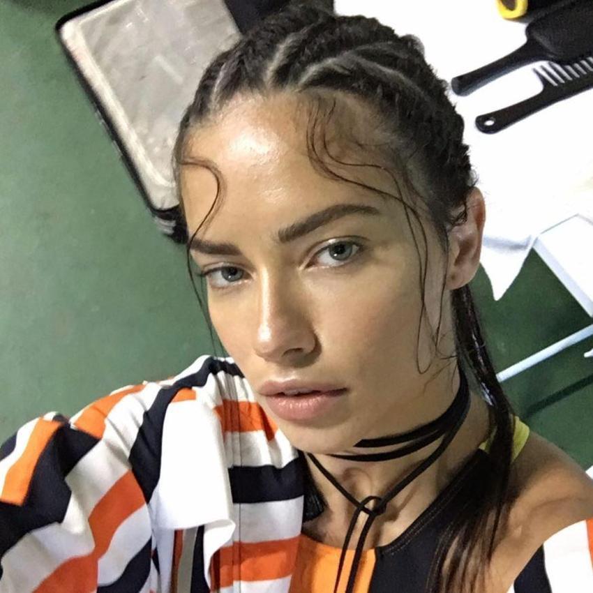 Adriana Lima ilk kez poz verdi, bebek göründü!