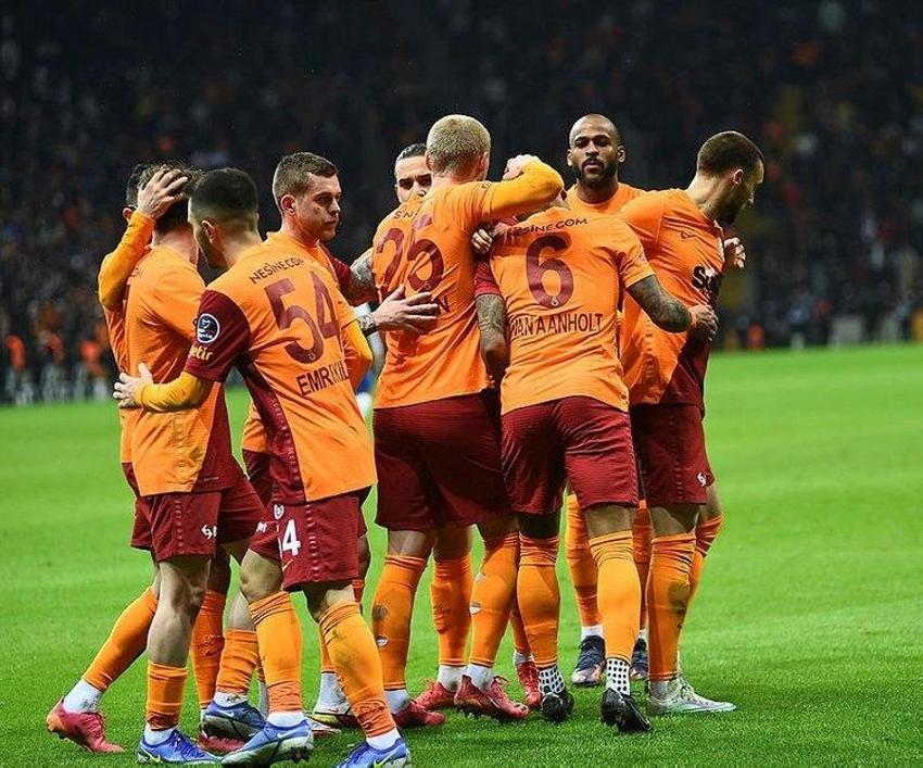 Onun için 'Cimbom10 yıl stoper aramaz' diyorlardı! Arda Turan'ı geçti 'G.Saray'ın bidonu' olmayı seçti