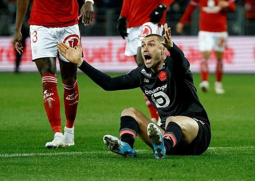 Onun için 'Cimbom10 yıl stoper aramaz' diyorlardı! Arda Turan'ı geçti 'G.Saray'ın bidonu' olmayı seçti