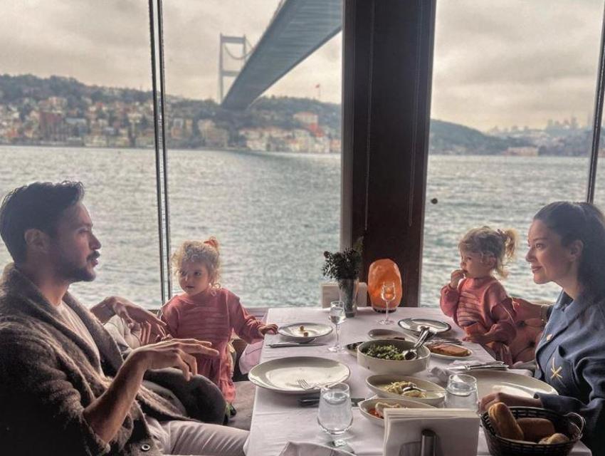 Pelin Akil, kocası Anıl Altan'ın bornozlu paylaşımına kayıtsız kalamadı!