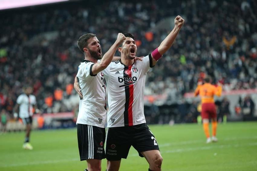 Beşiktaş’ın dünyaca ünlü yıldızı Pjanic ayrılığı resmen açıkladı!