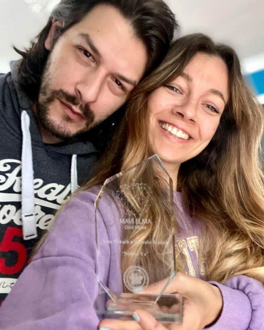 Ceyda Kasabalı ve Fırat Albayram çifti Paris'te dolandırıldı!