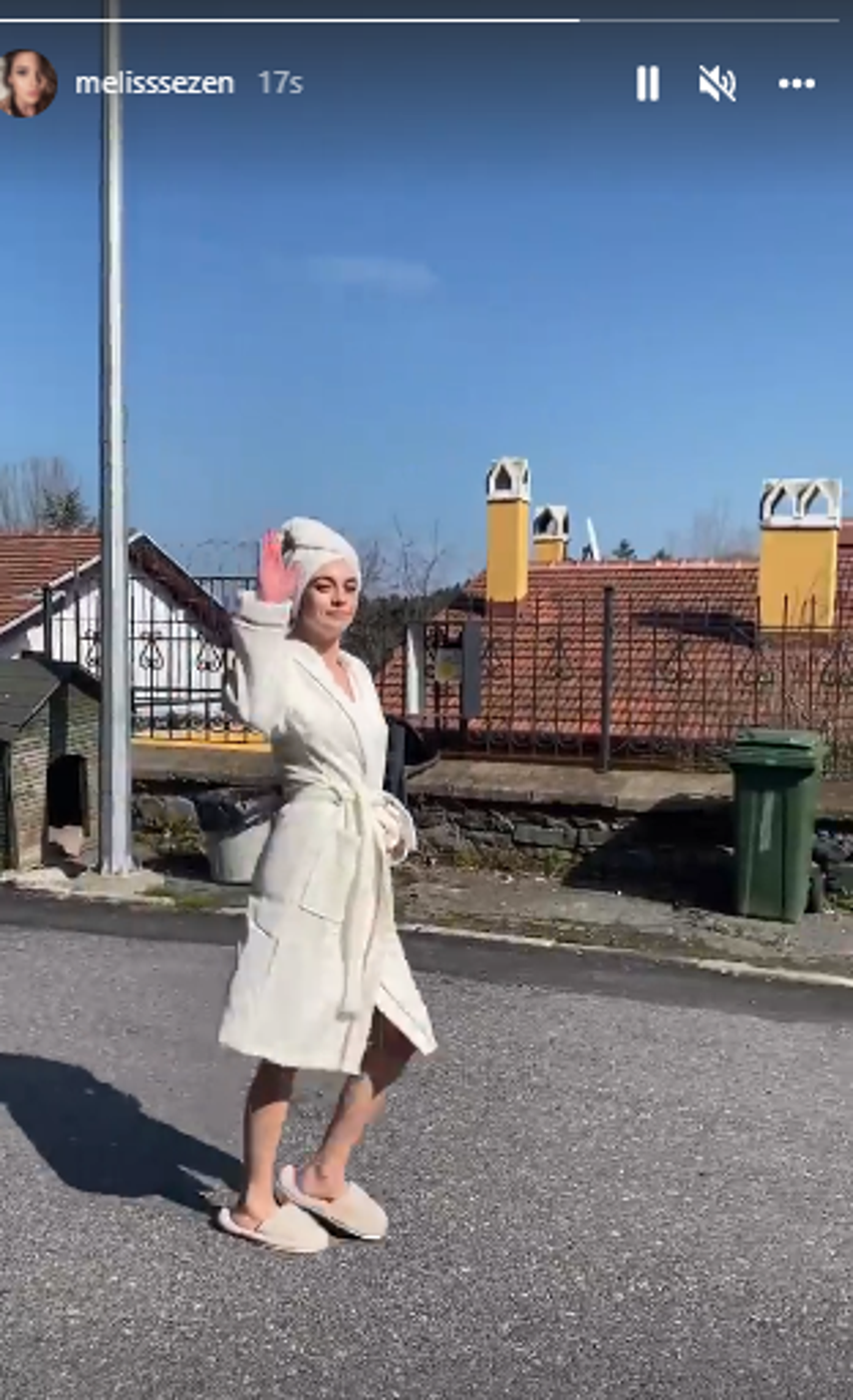 Sadakatsiz'in Derin'i Melis Sezen bornozuyla sokağa çıktı!