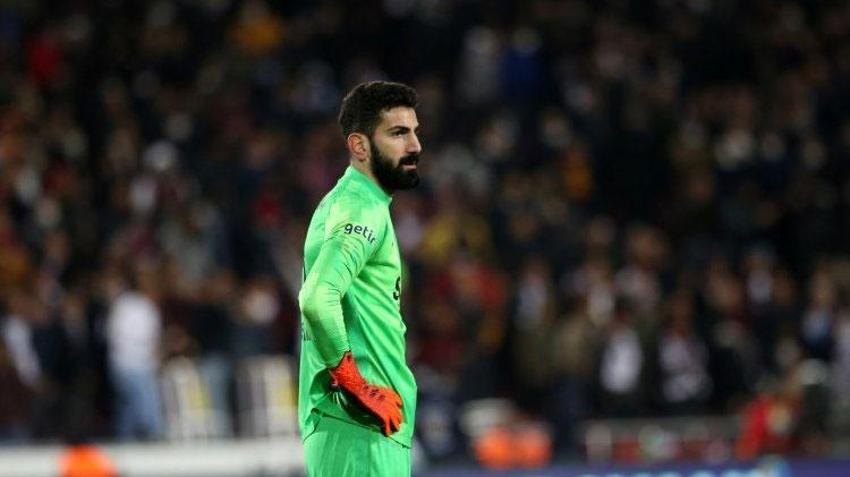 Daha 1,5 ay önce imza atmıştı! Galatasaray'da 11 futbolcu eşyalarını topladı