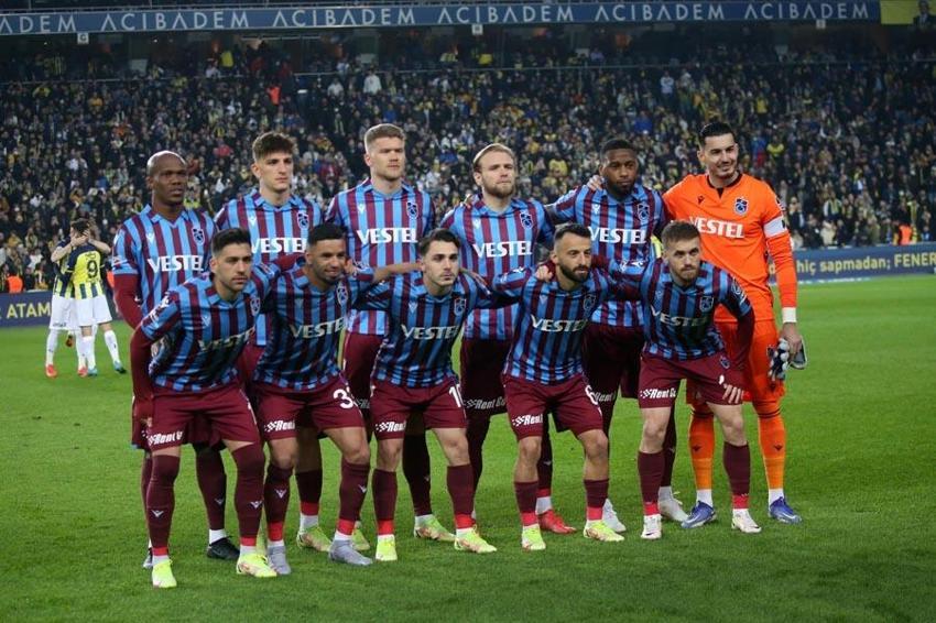 Daha 20.dakikada çıldırdı sosyal medyadan bela okudu! Ahmet Çakar'dan Zorbay Küçük'e...