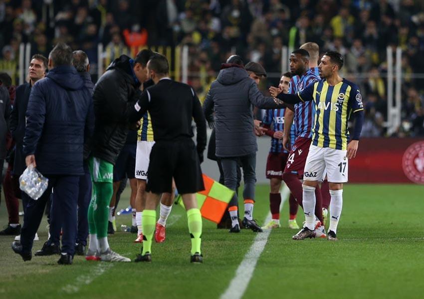 Ahmet Çakar bela okudu Erman Toroğlu doğru dedi! İrfan Can Kahveci'nin kırmızısı camiayı ikiye böldü