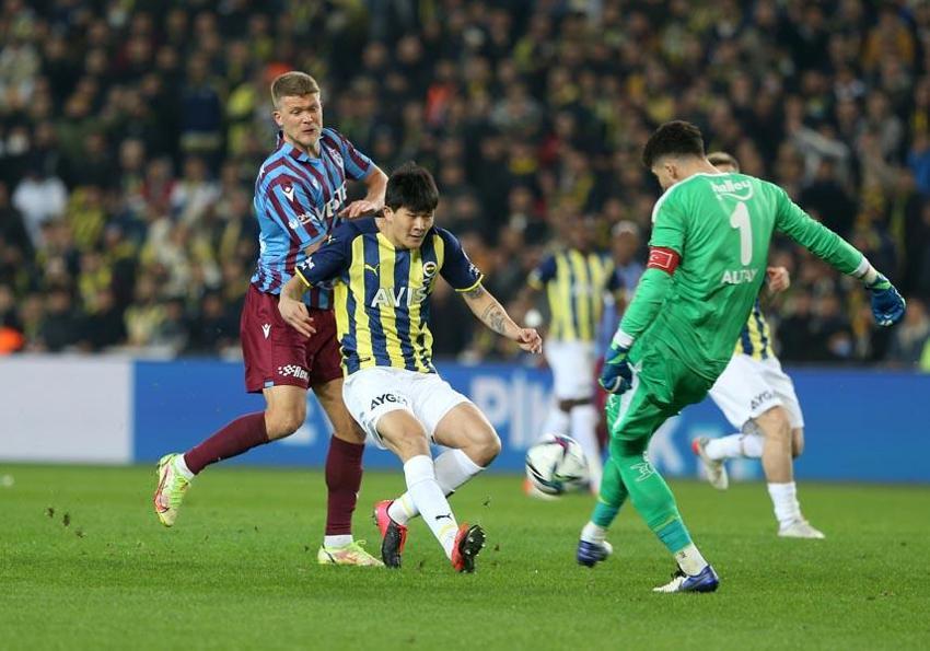 Canlı yayında açık çağrı! İrfan Can'la oturup konuşun bu 2 futbolcuyu ise hemen gönderin