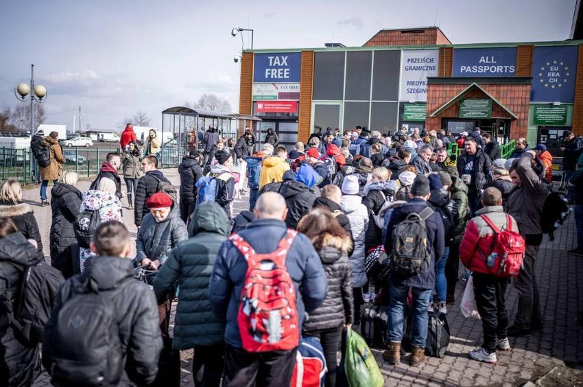 Ukraynalılar ülkeyi terk ediyor! Avrupa Birliği açıkladı: 5 milyon kişi...