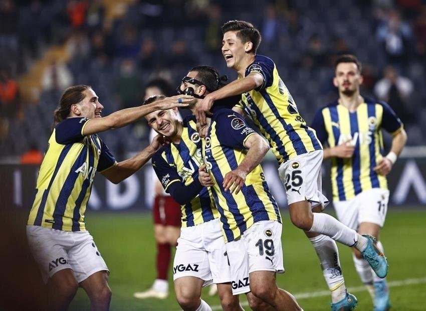 Ali Koç'tan hem Löw'e hem de Ahmet Nur Çebi'ye tarihi çalım! Fenerbahçe'nin yeni teknik direktörü...