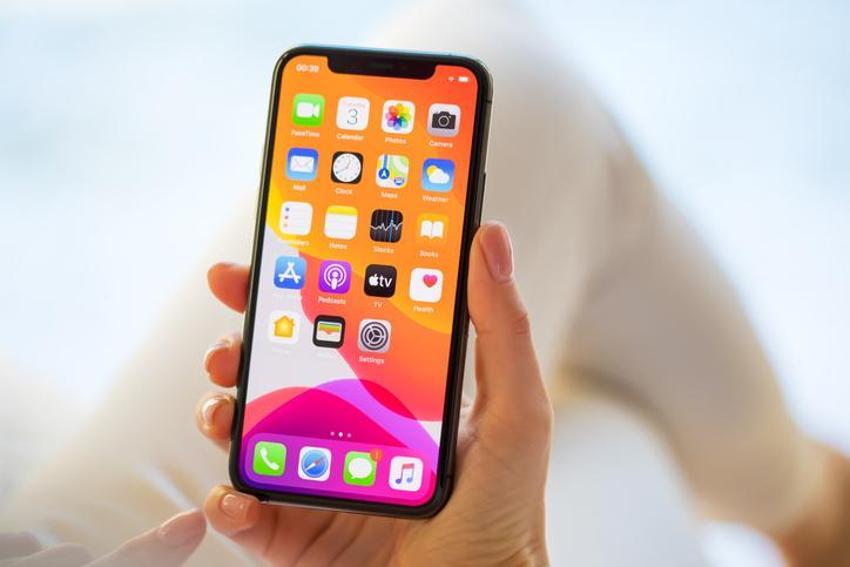 iPhone yeni fiyatları şok etti! Apple tüm ürünlere zam yaptı! İşte iPhone'ların güncel fiyatları...