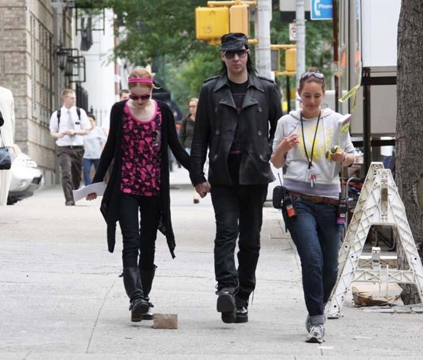 Evan Rachel Wood'tan olay sözler: Tacizleri ben uyurken de devam ediyordu