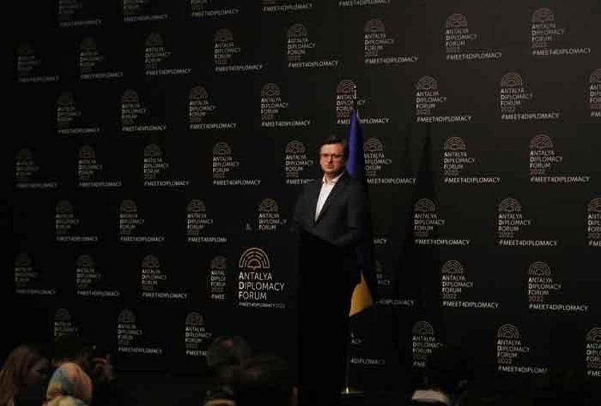 Antalya'da, Rusya ile Ukrayna barış zirvesi! Dünyanın takip ettiği görüşmeden tarihi kareler